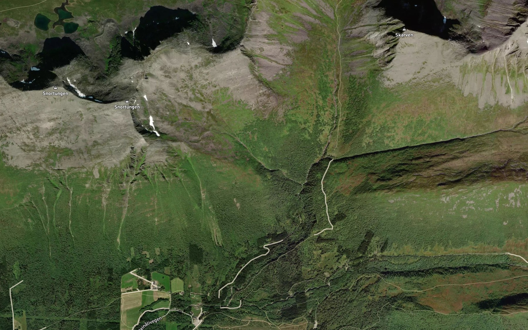 Satellite map of the Galtaa