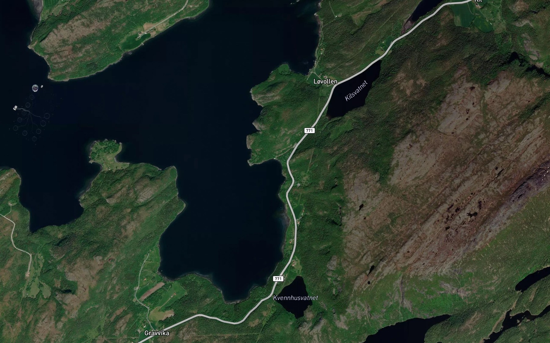 Satellite map of the Trettvika
