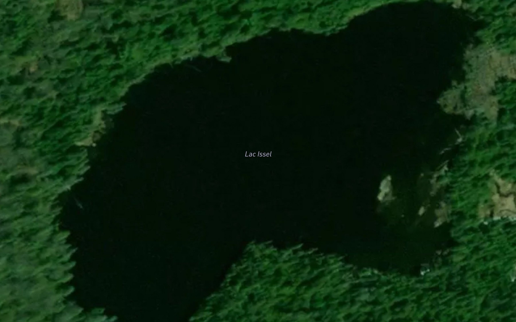 Satellite map of the Lac Issel