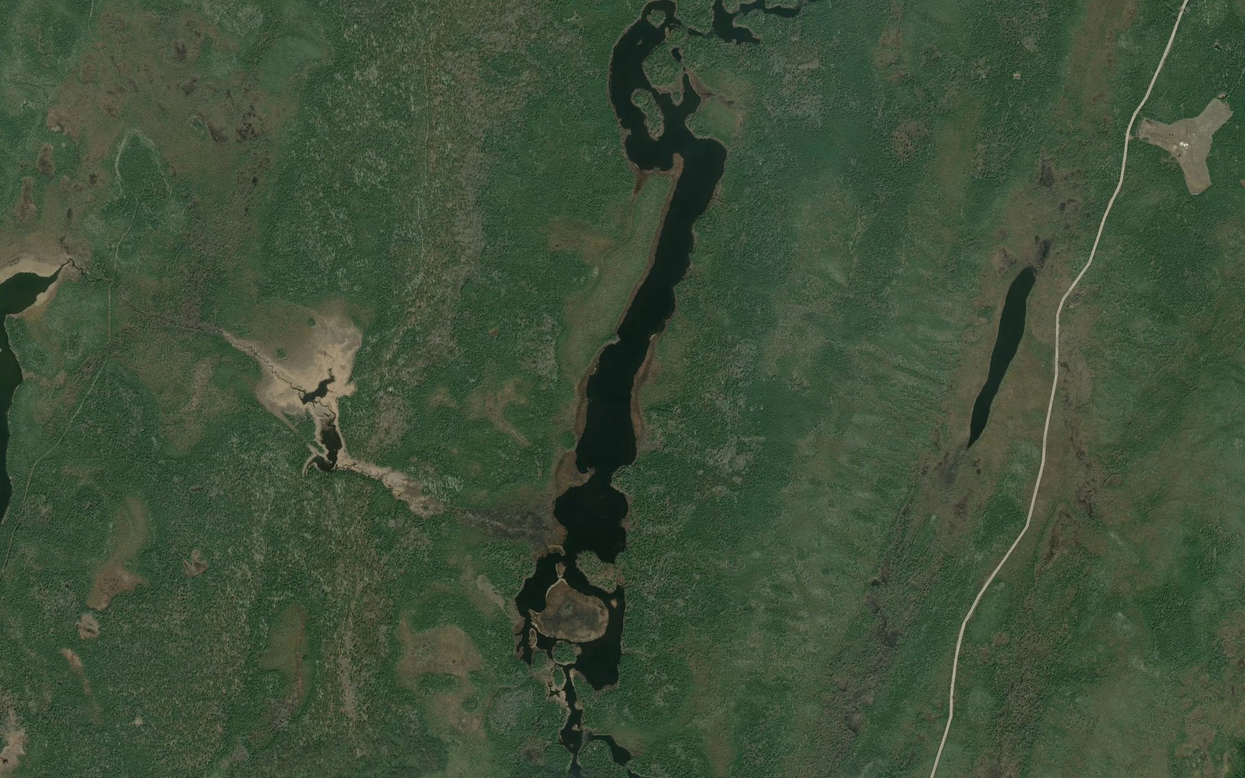 Satellite map of the Kameesawaskwasik Lake