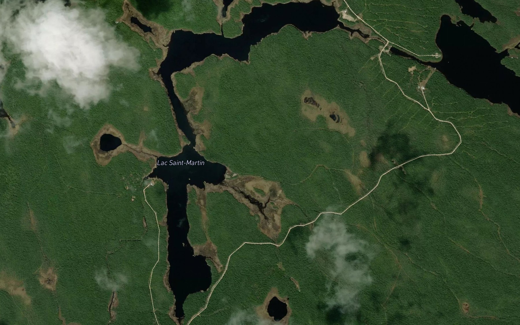 Satellite map of the Lac Saint-Martin