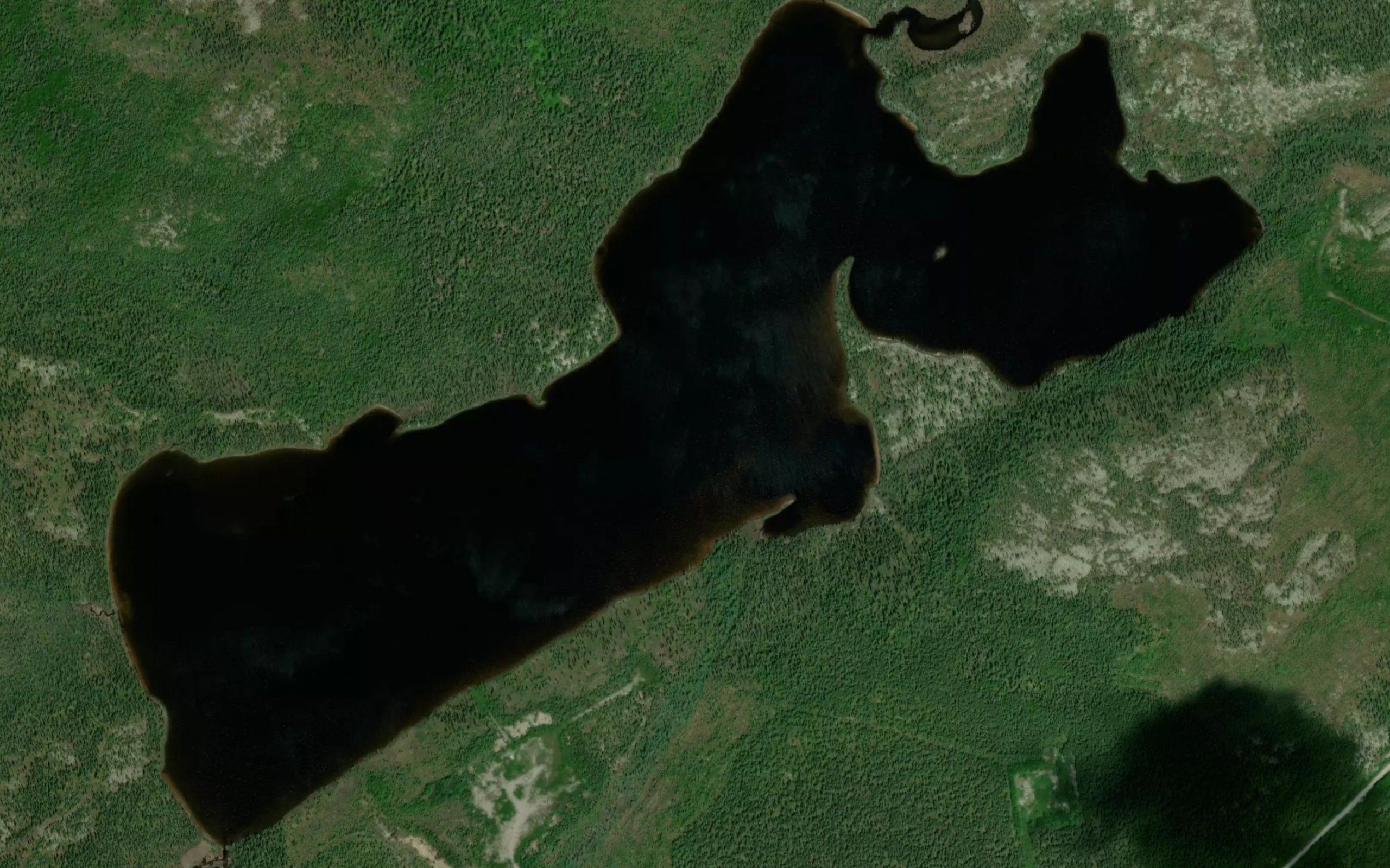 Lac Kaamiinhiikaaskutinau