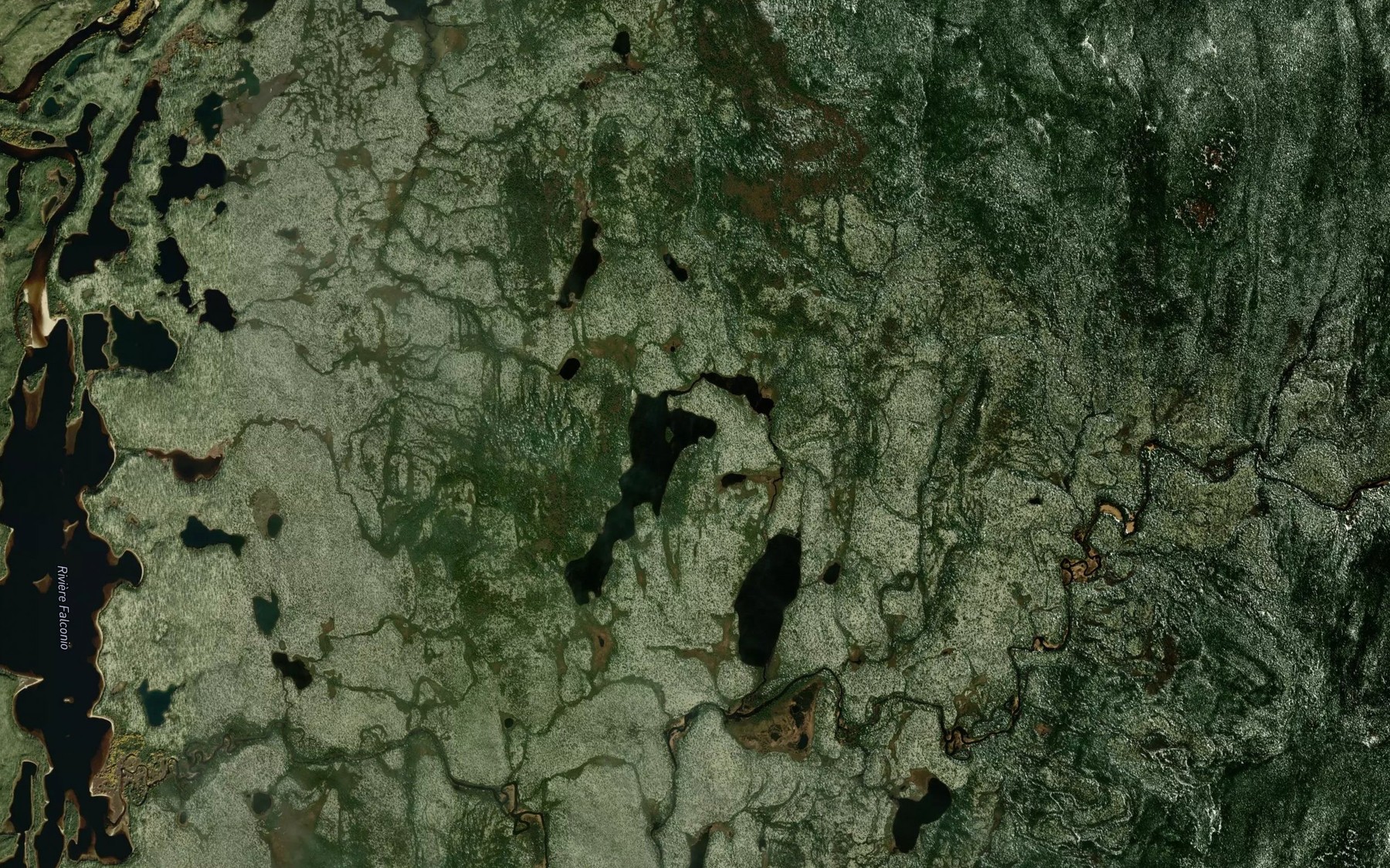 Satellite map of the Lac Discret