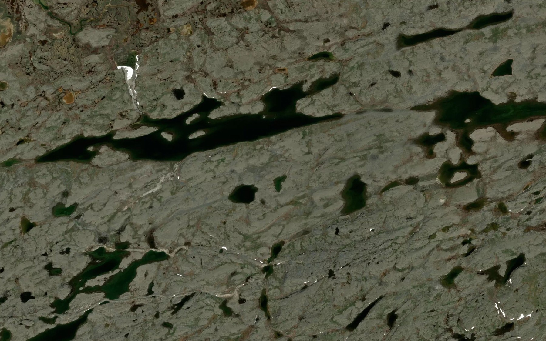 Satellite map of the Lacs Irluliapik