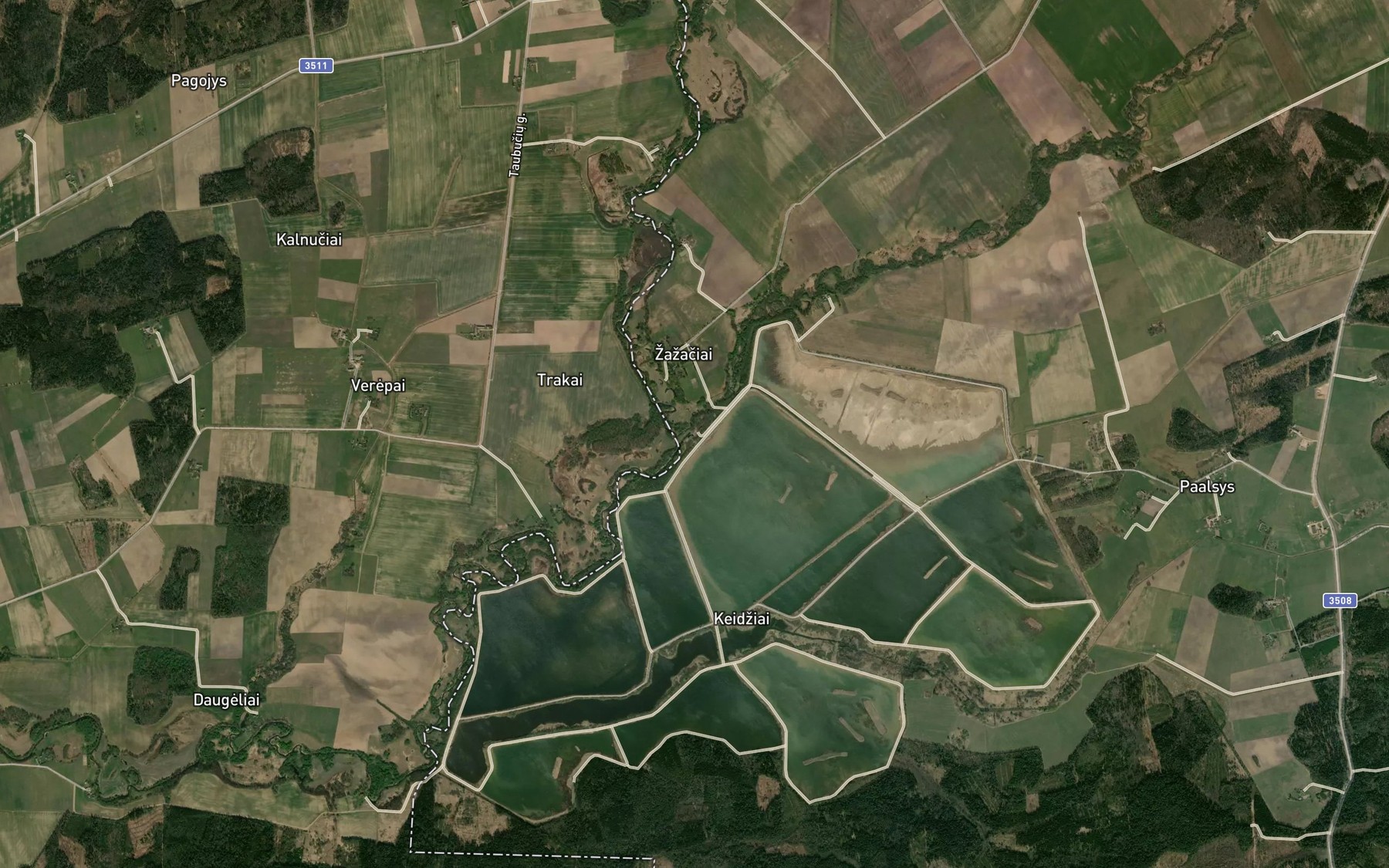 Satellite map of the Apusinas