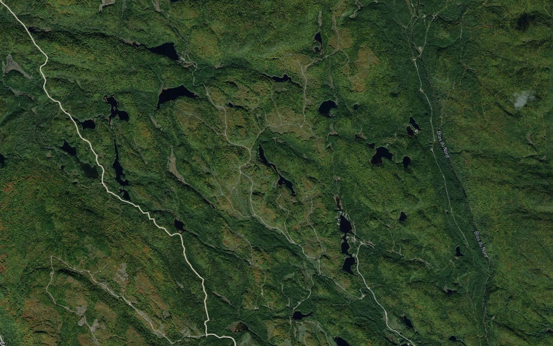 Satellite map of the Lac Emond