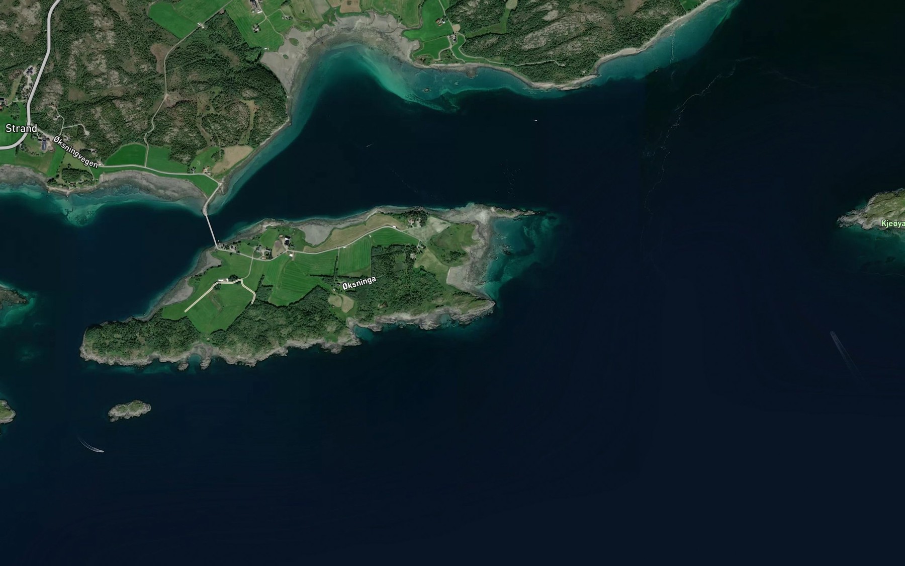 Satellite map of the Gashaugvika