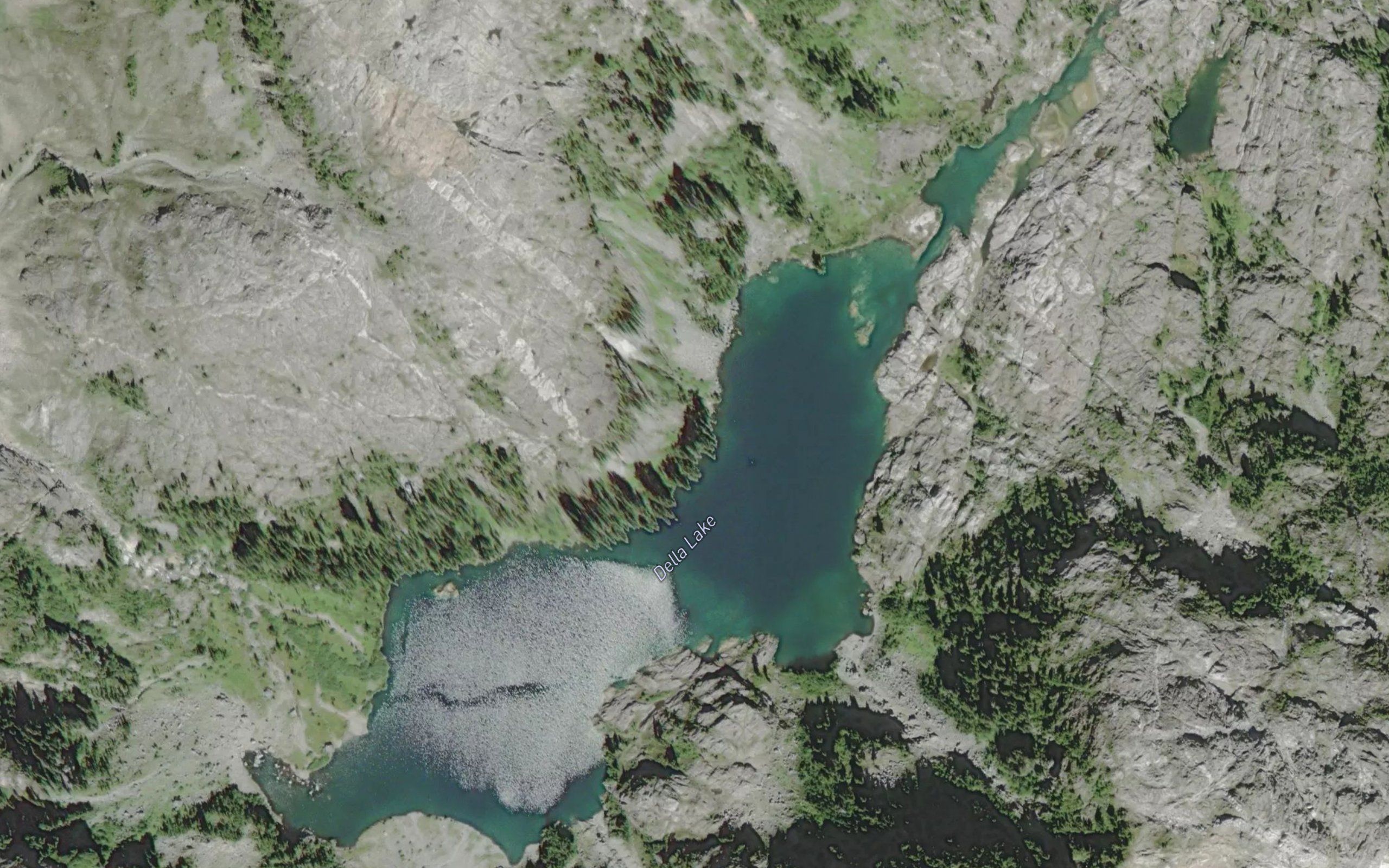 Della Lake