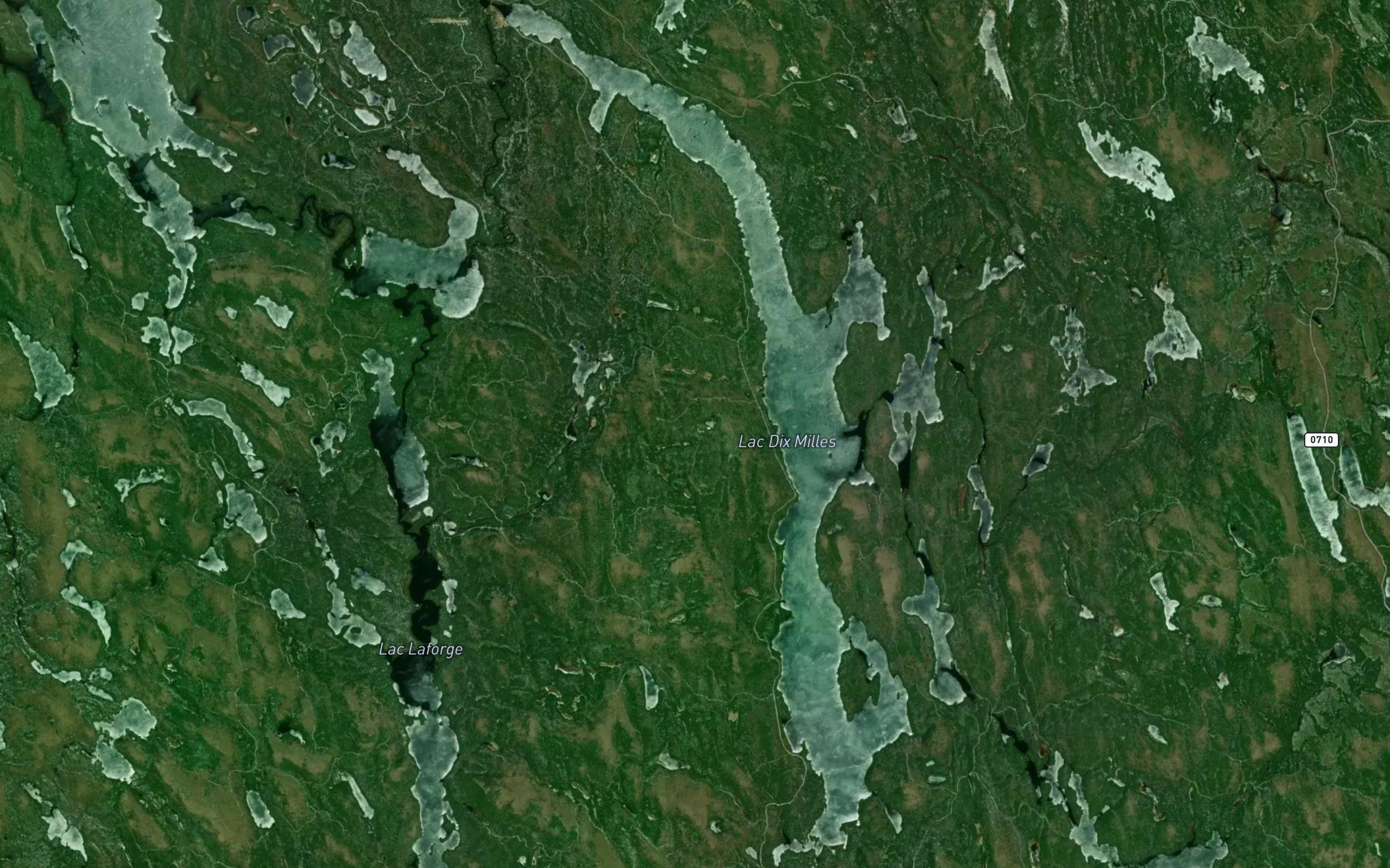 Lac Dix Milles