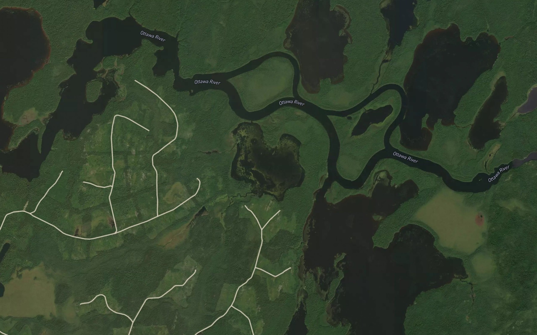 Satellite map of the Lac Osekanan