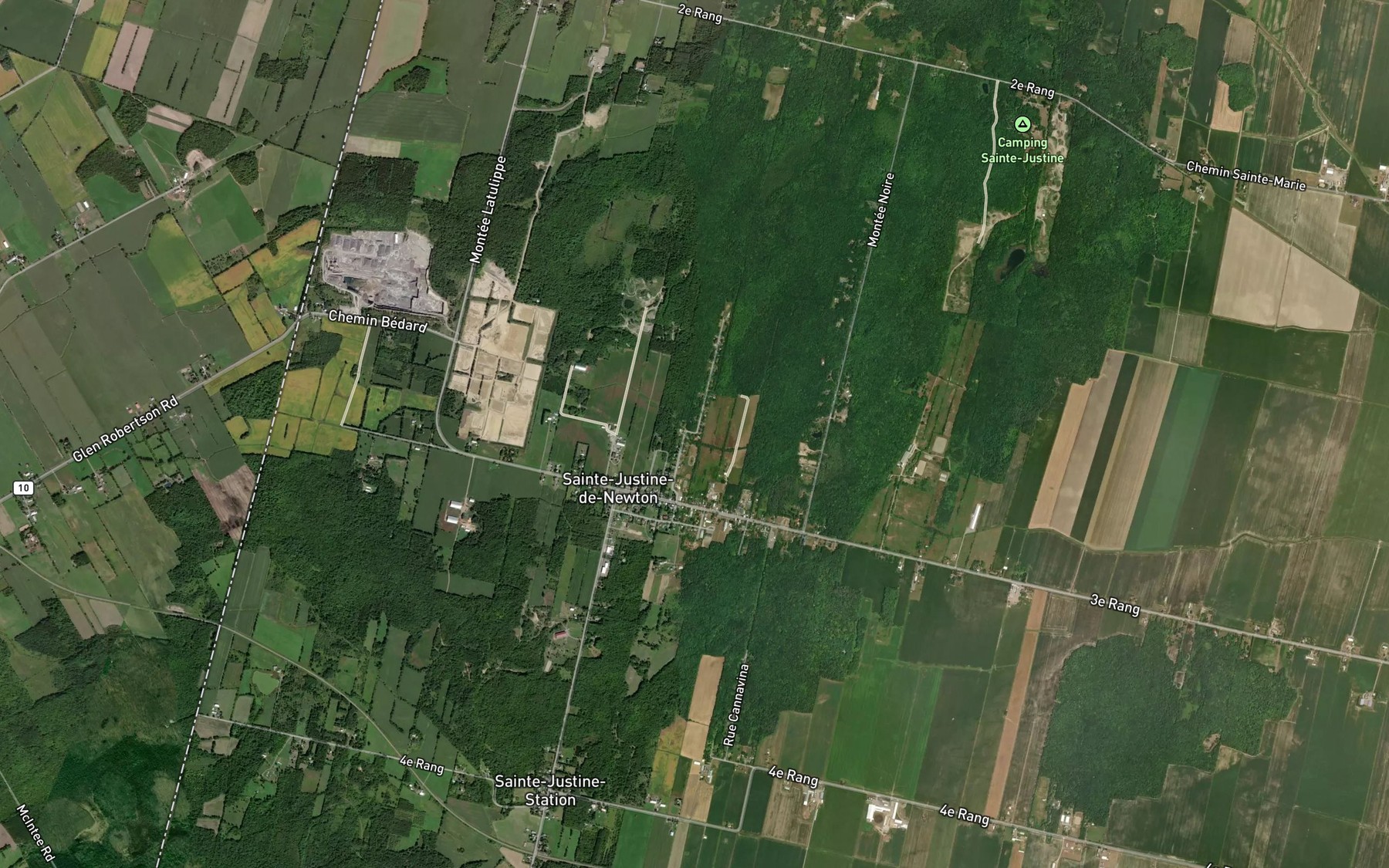 Satellite map of the Branche Dicaire
