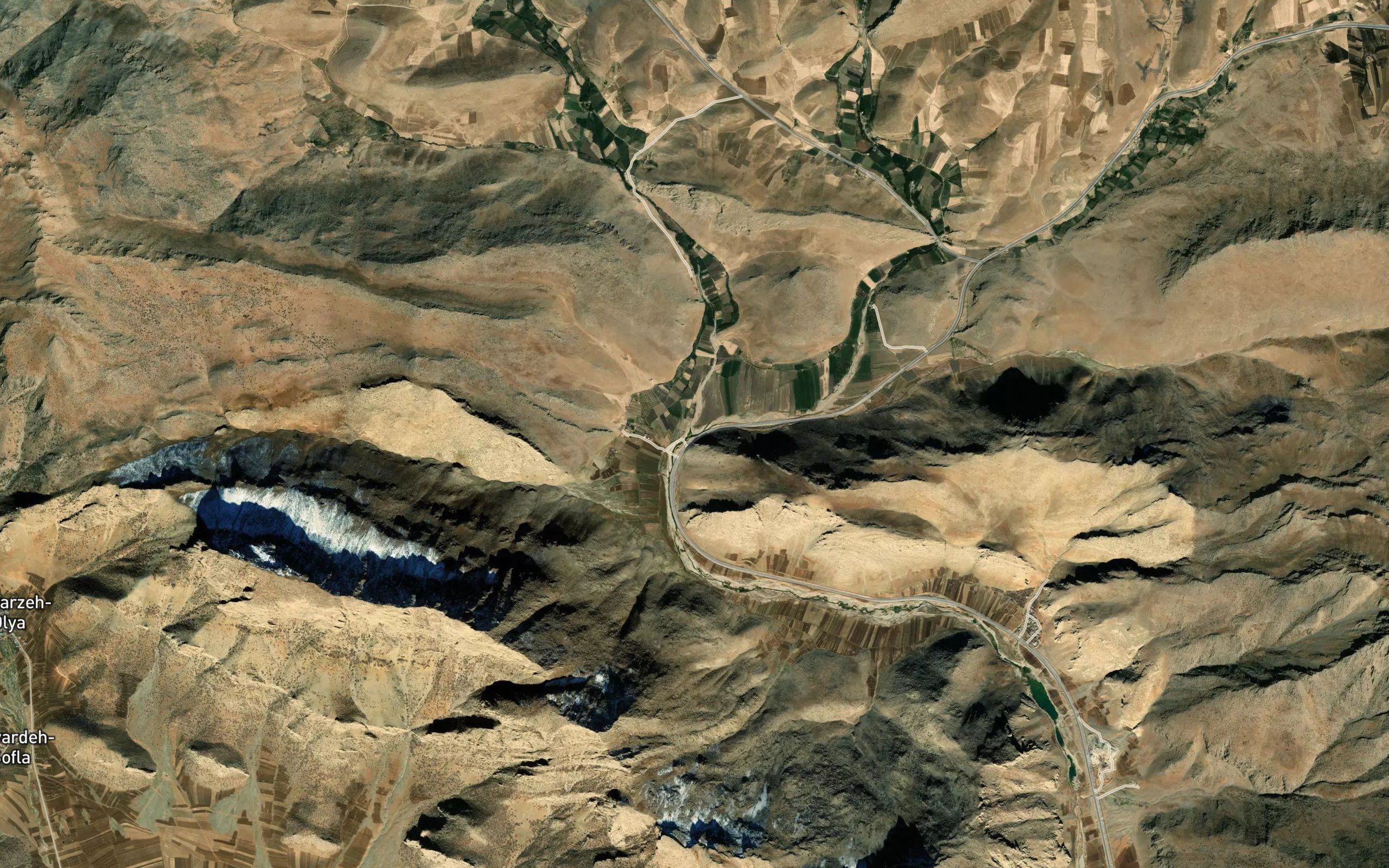 Rudkhaneh-ye Shah Jamshidi