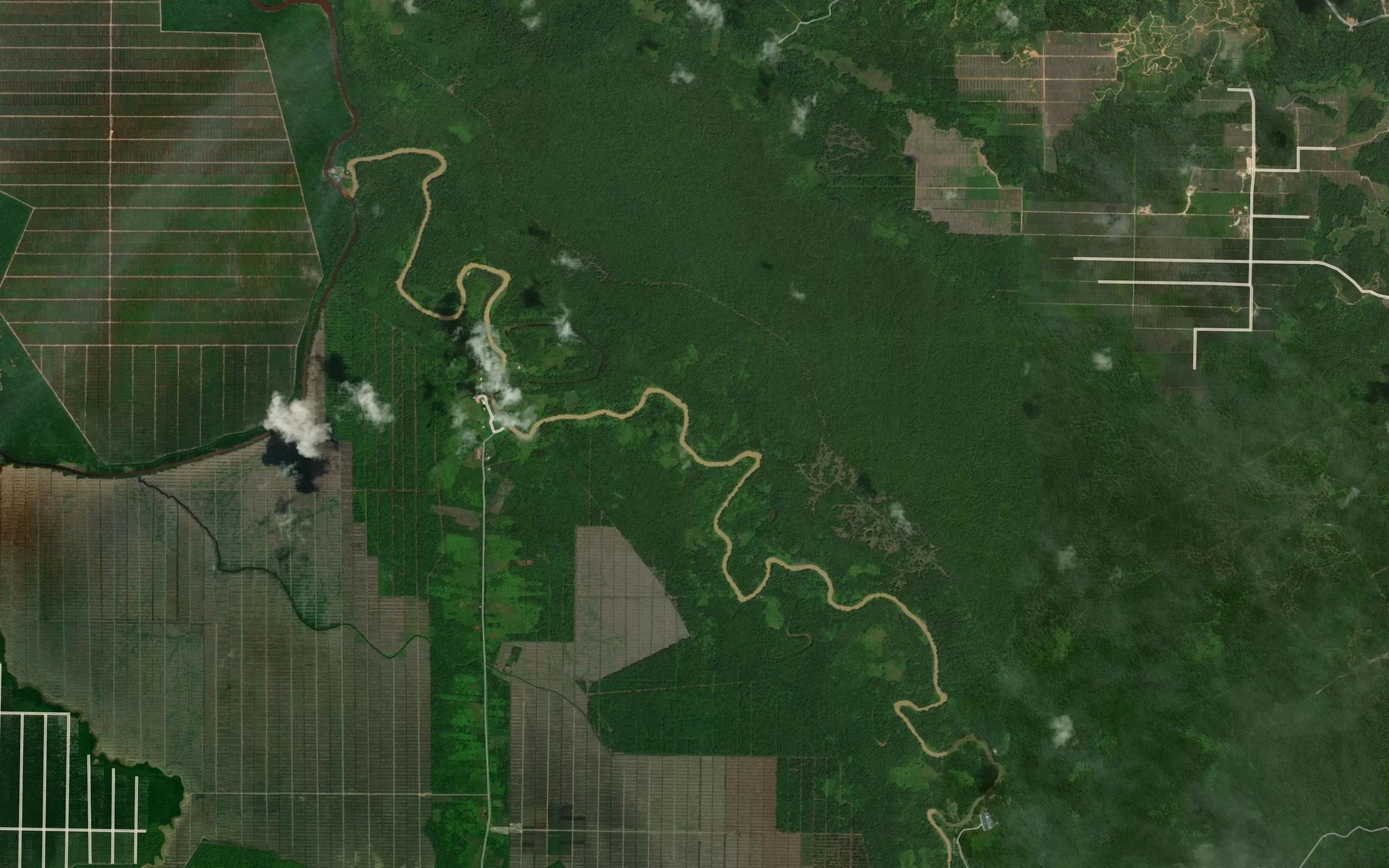 Satellite map of the Lubok Kampai