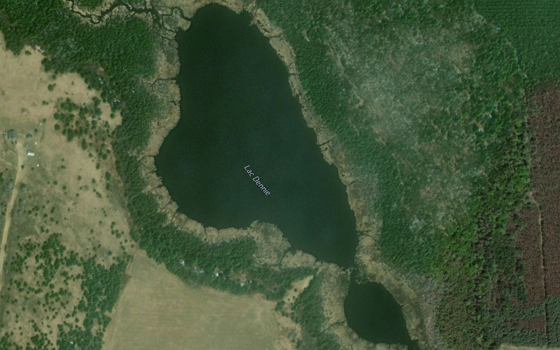 Satellite map of the Lac Dennie
