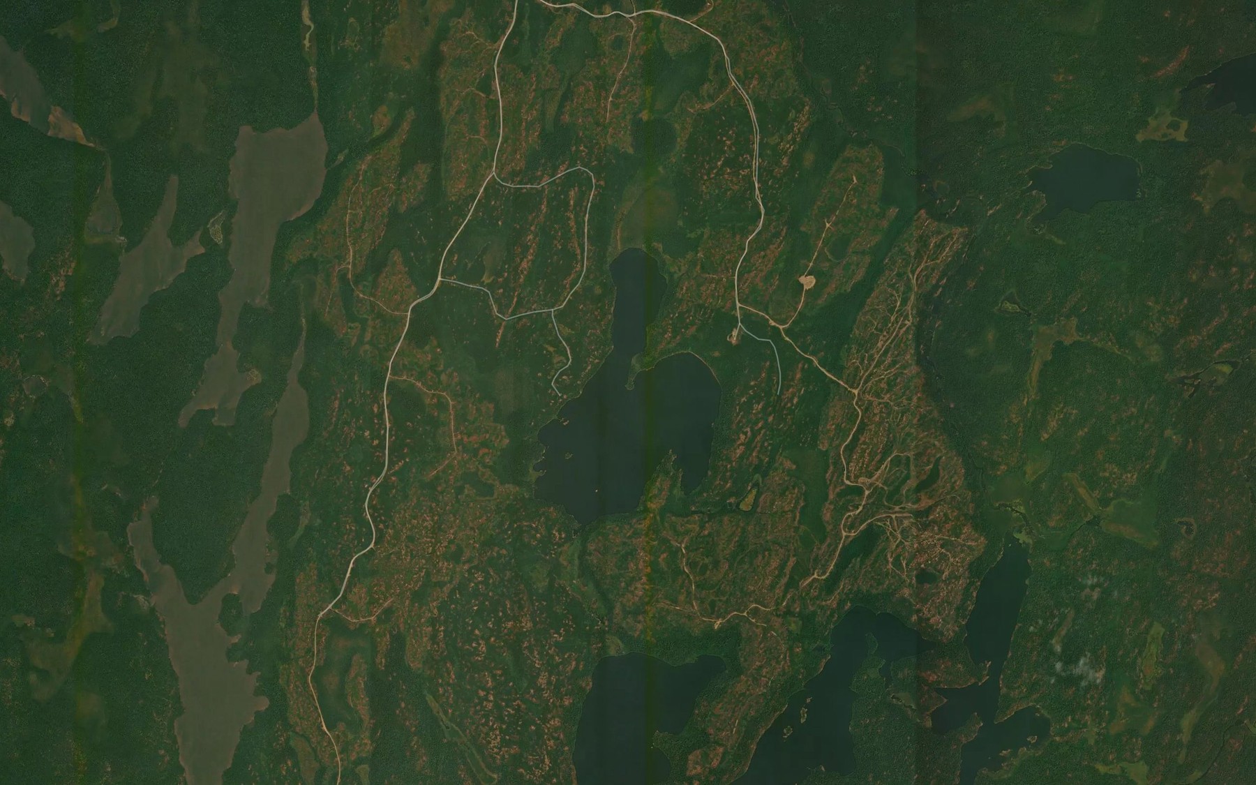 Satellite map of the Upper Fishtrap Lake