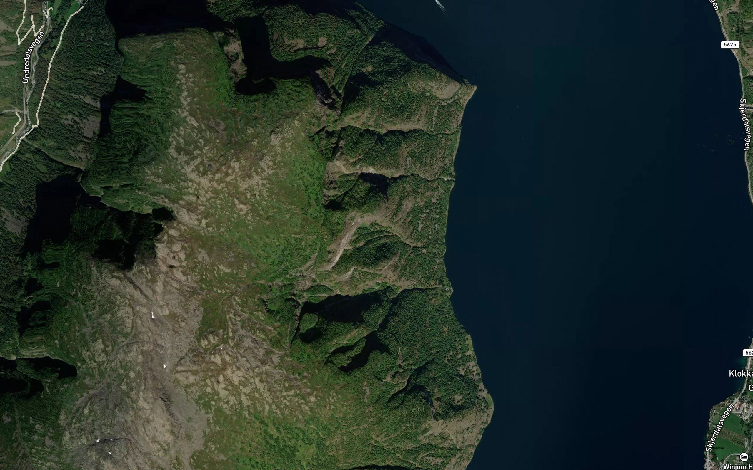 Klokkargrovi