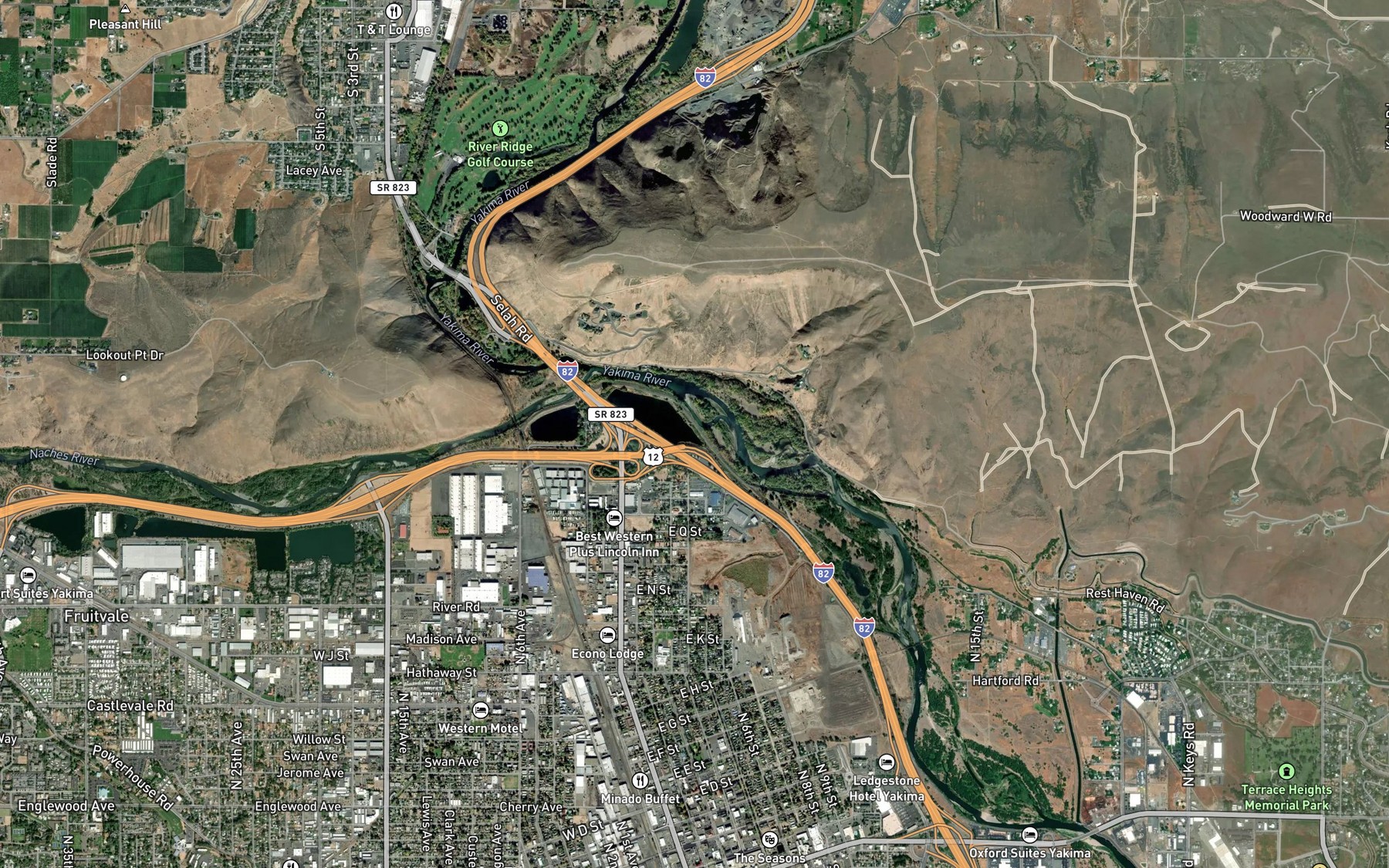 Satellite map of the Spot 4