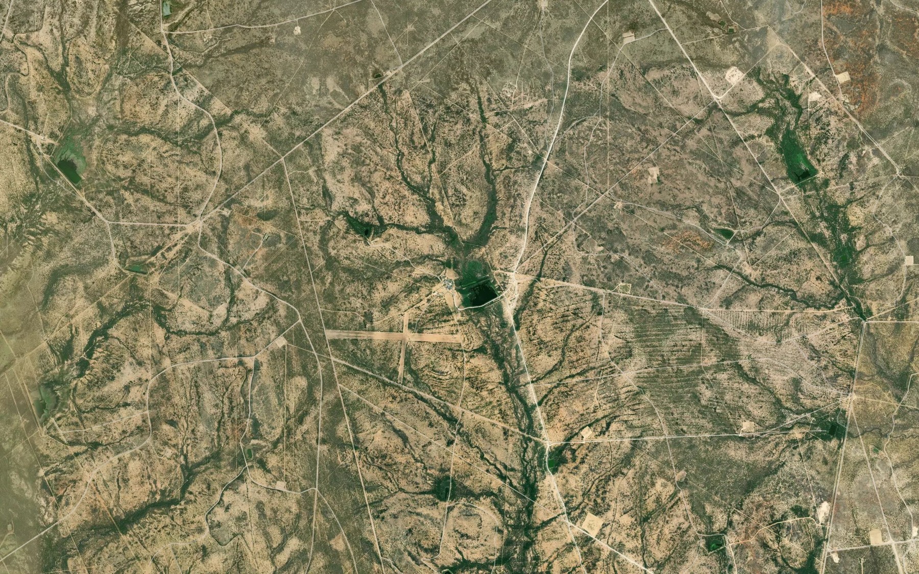 Satellite map of the Glass Lake