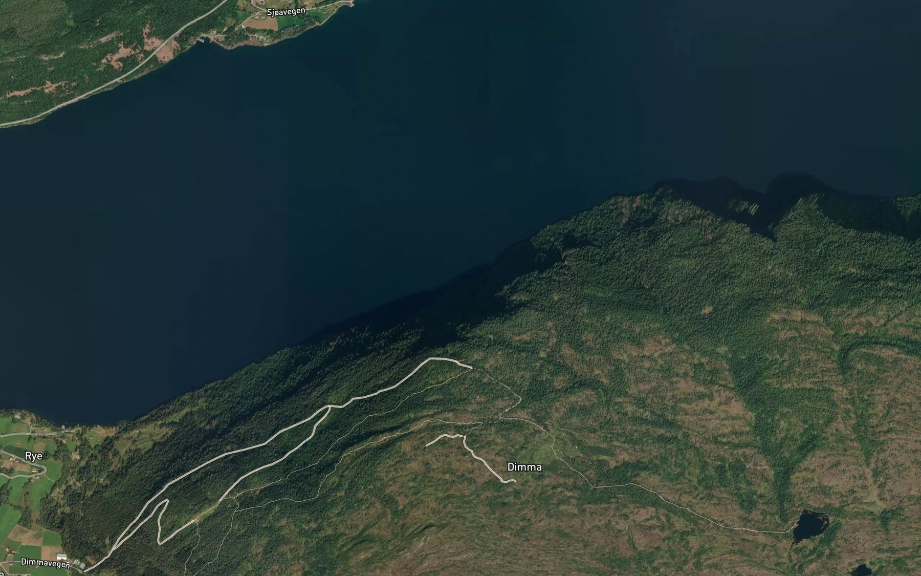 Satellite map of the Djupevikane
