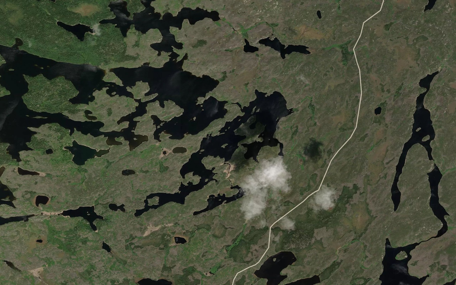 Satellite map of the Skingle Lake