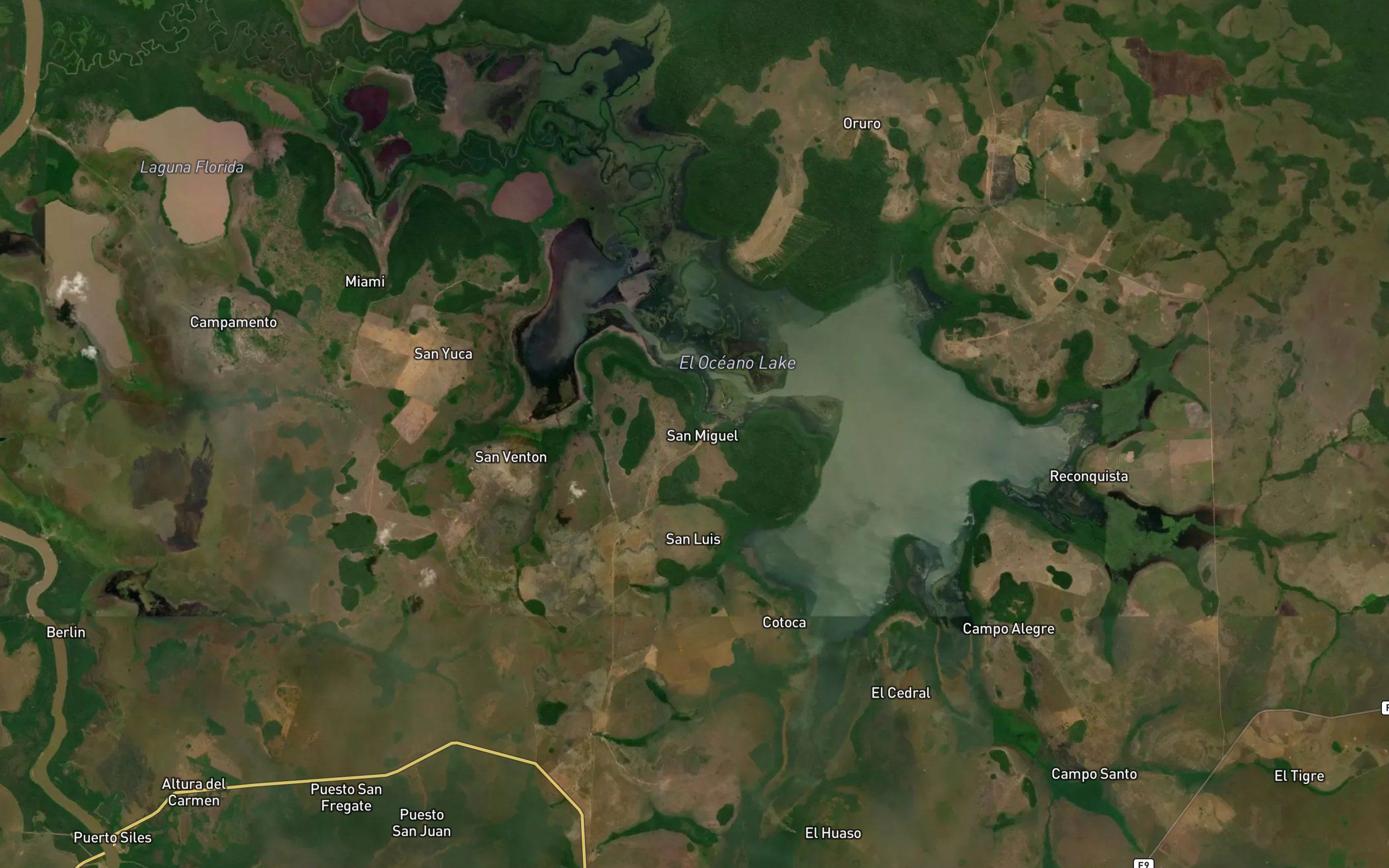El Oceano Lake