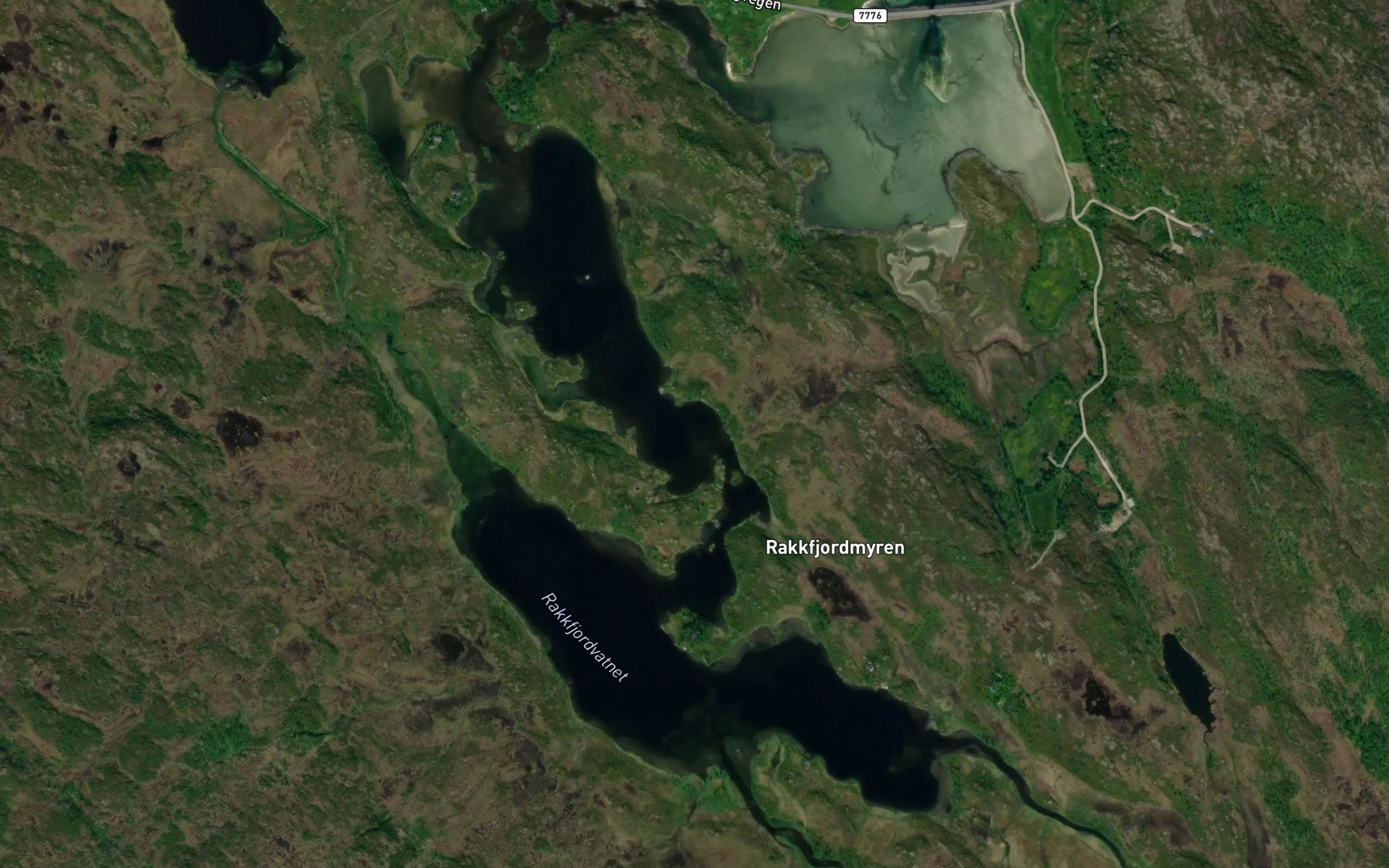 Satellite map of the Rakkfjordvatnan
