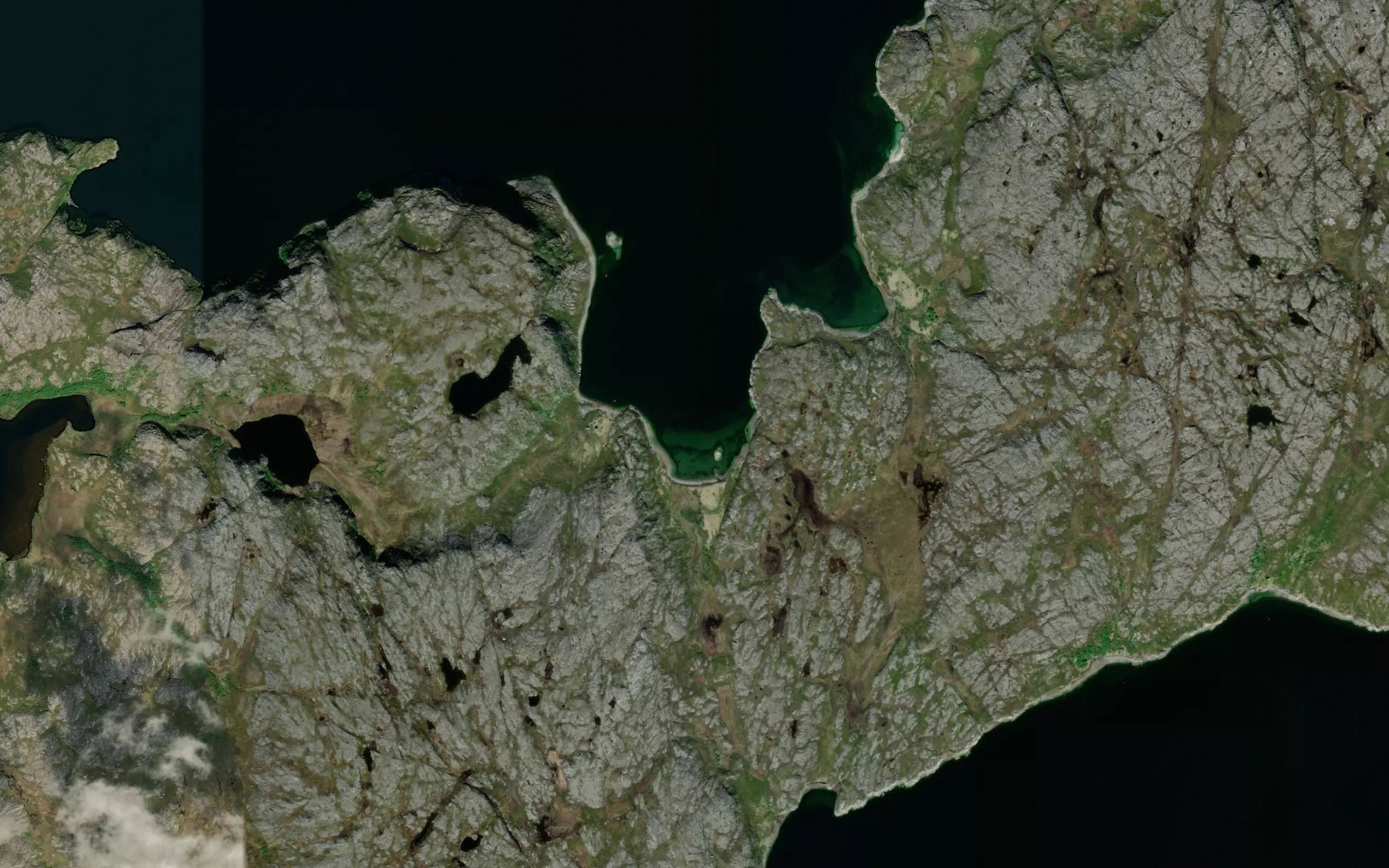 Satellite map of the Holmbukta
