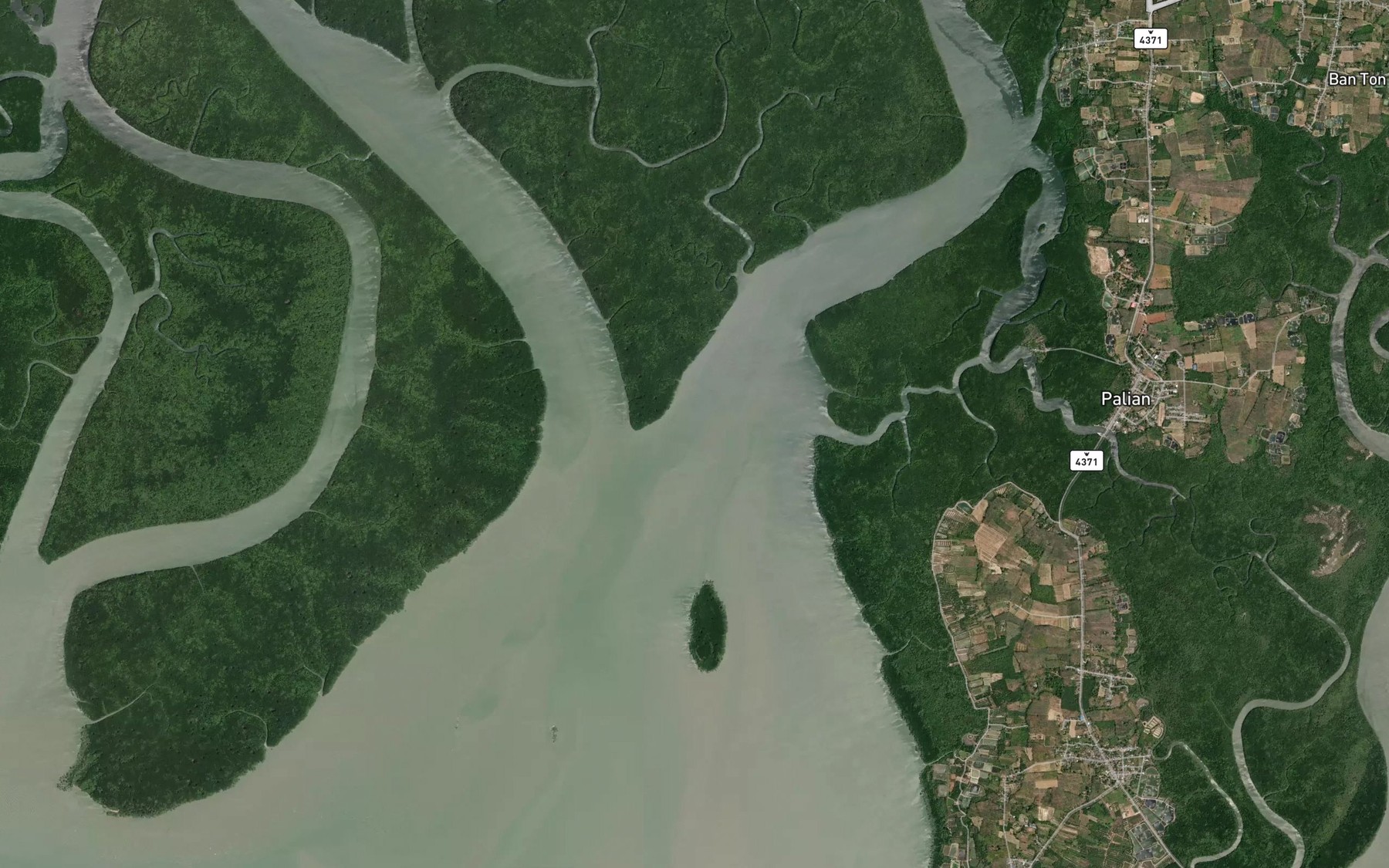 Satellite map of the Khlong Suso