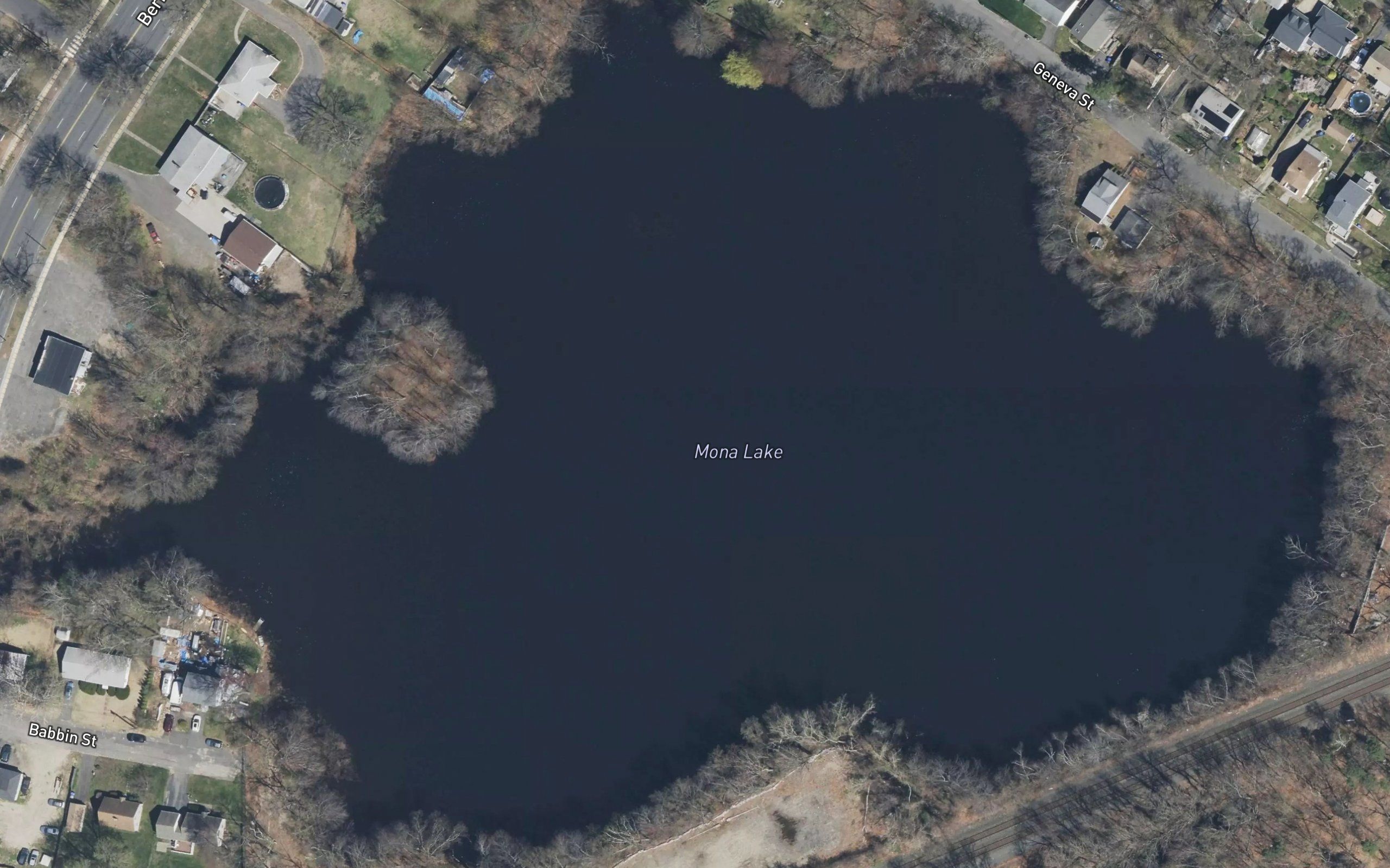 Mona Lake