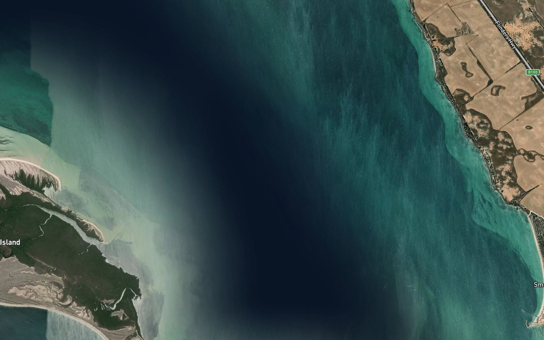 Satellite map of the Baie Treville