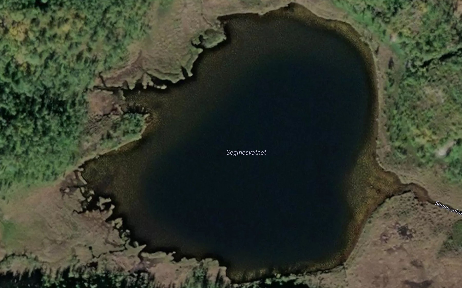 Satellite map of the Seglnesvatnet