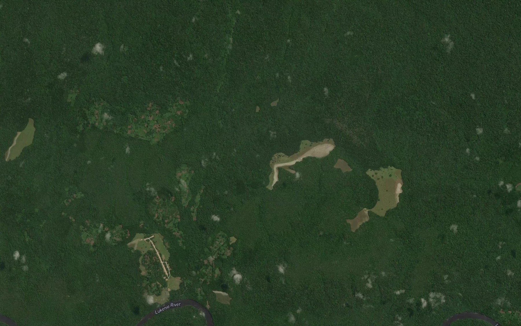 Satellite map of the Luangu