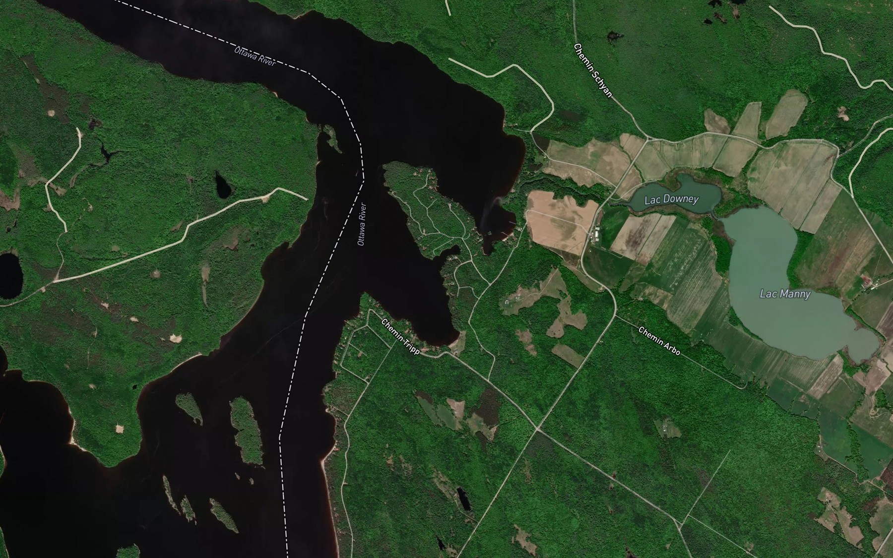 Satellite map of the Baie Downey