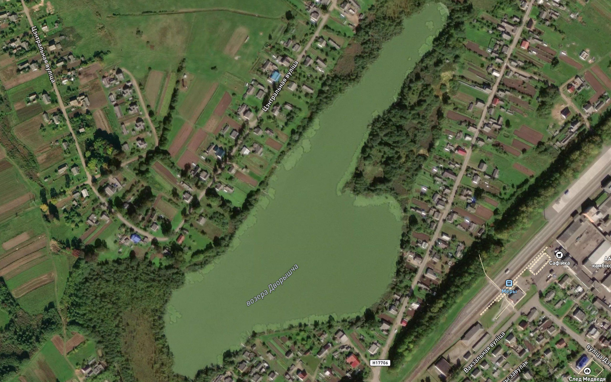Ozero Dvorishche