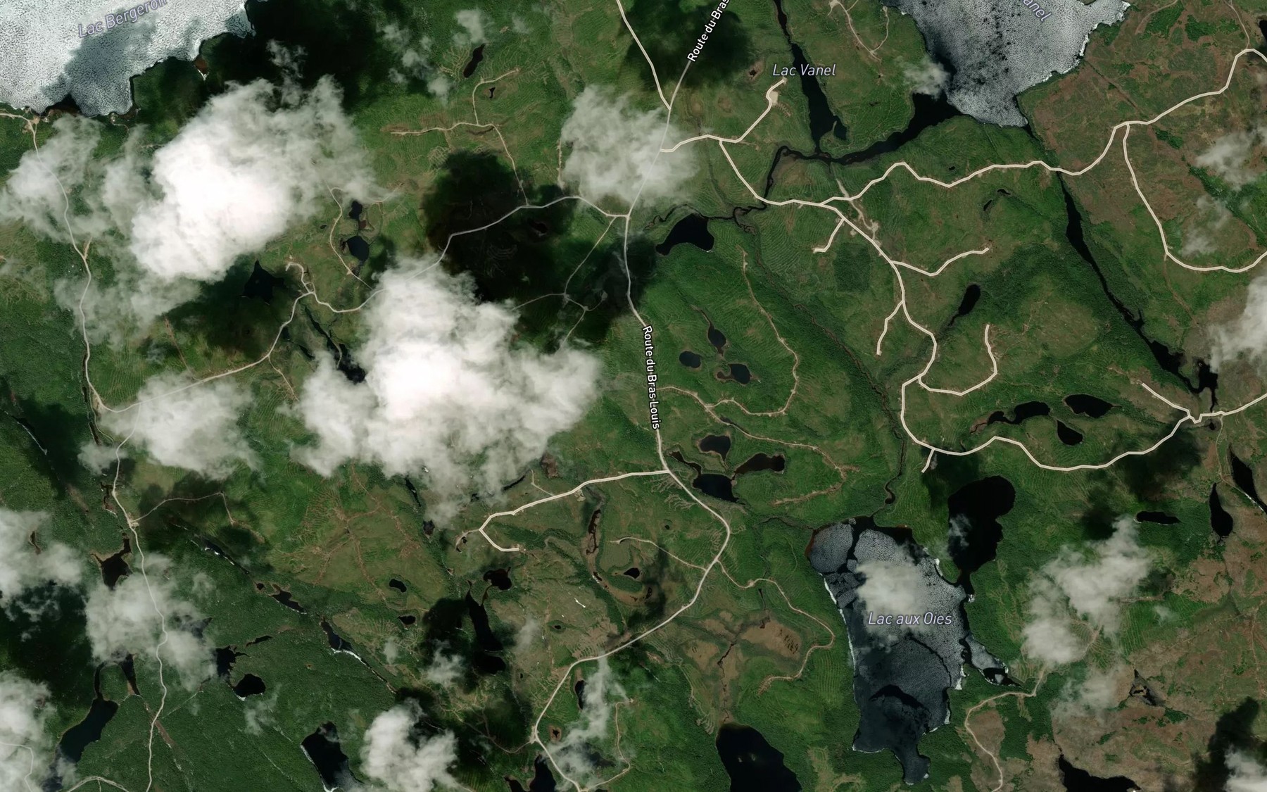 Satellite map of the Lacs Trinite