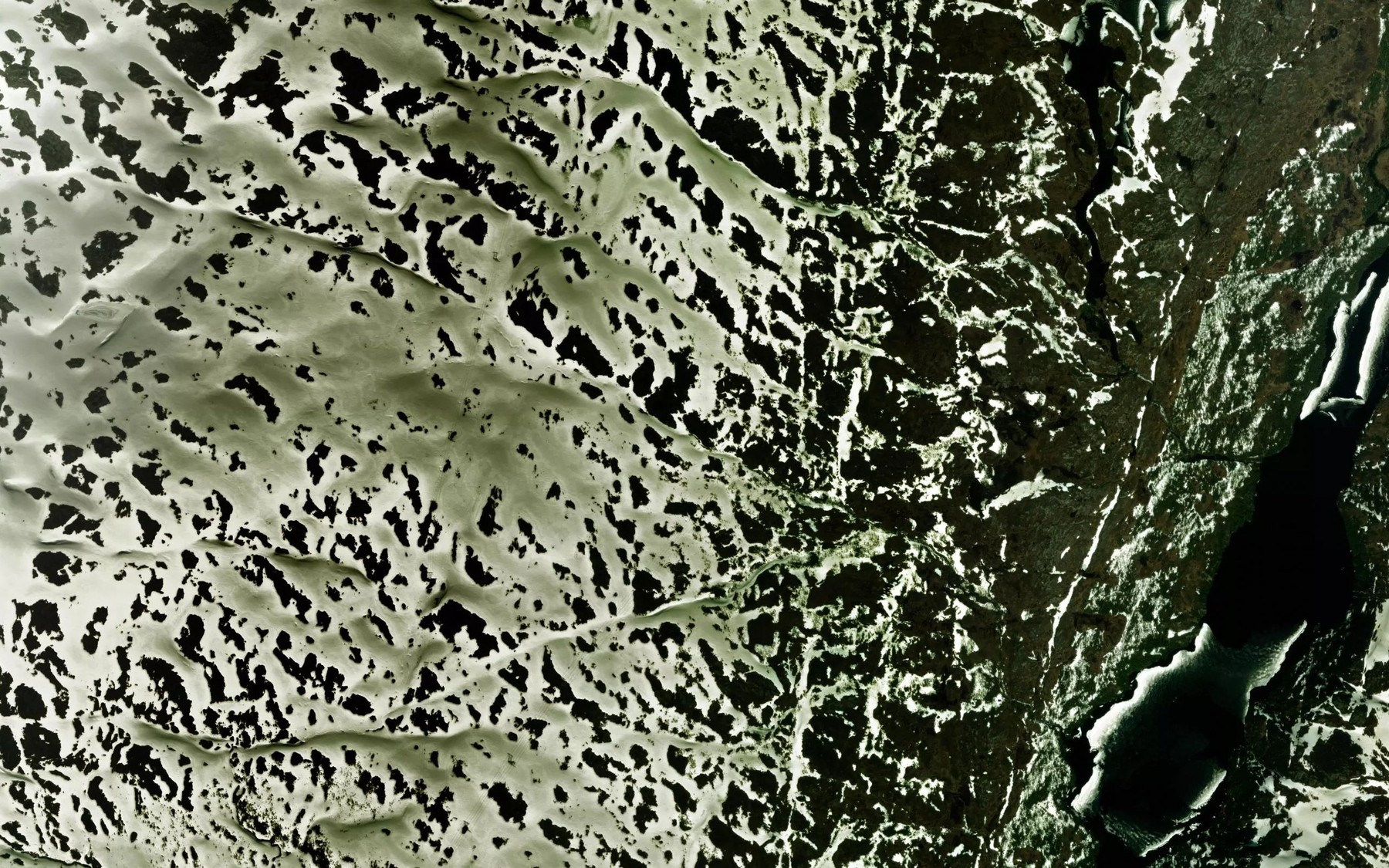 Satellite map of the Raastejohke