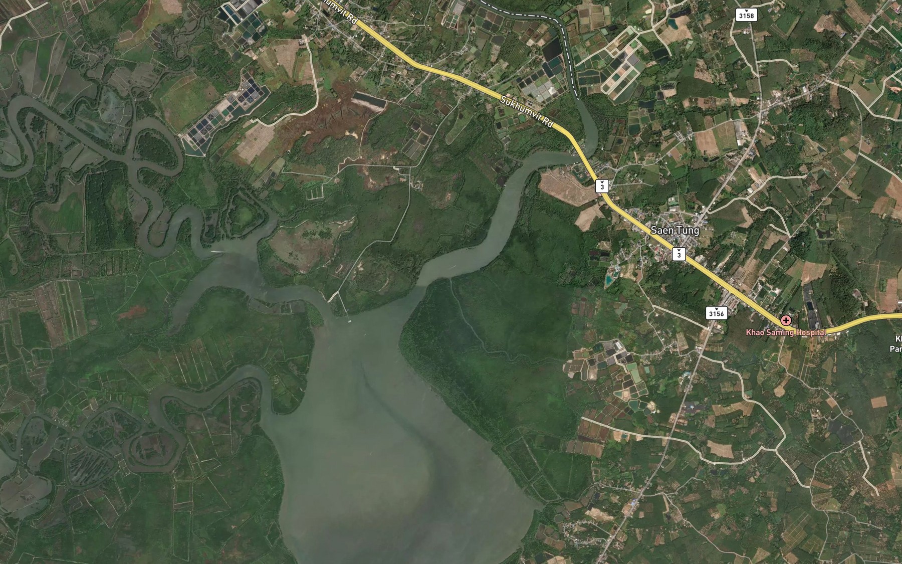 Satellite map of the Khlong Trok Takhraeng