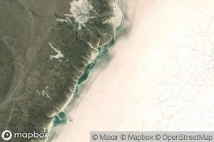 Ih Haluun Shavart Nuur