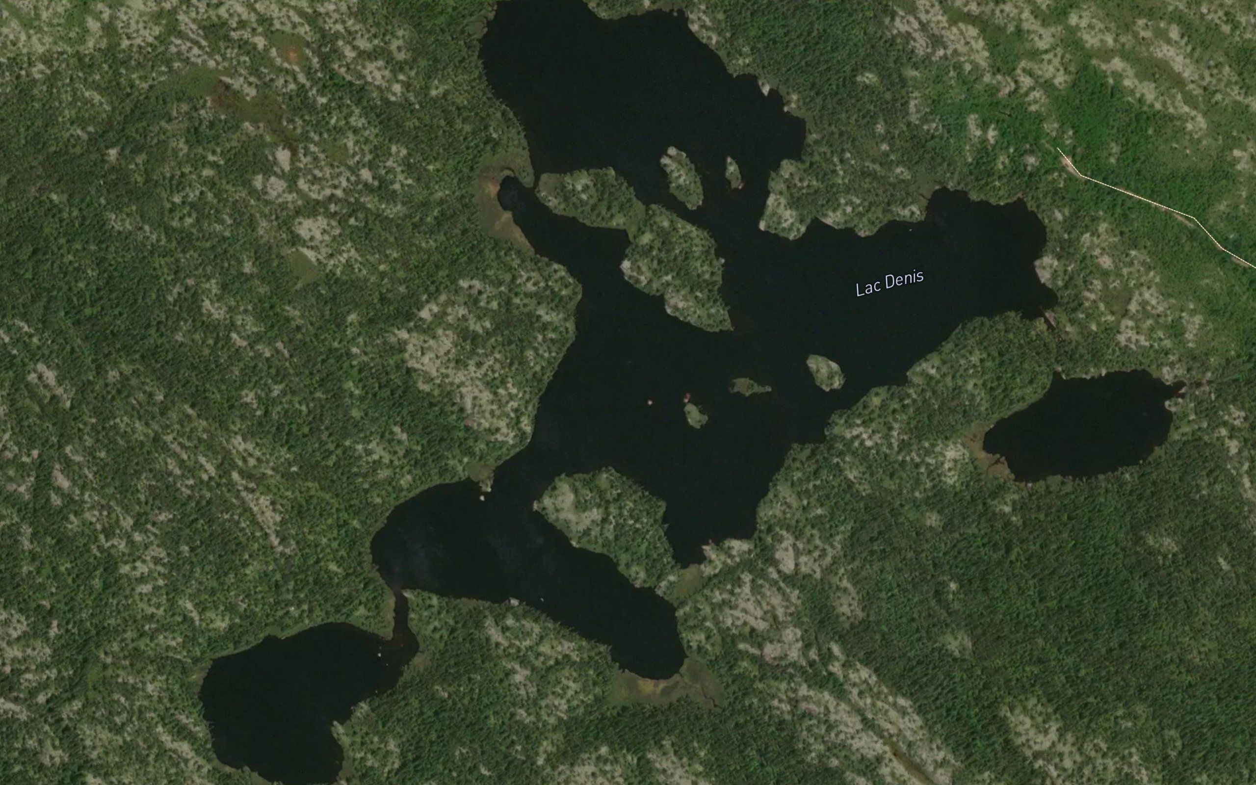 Lac Denis