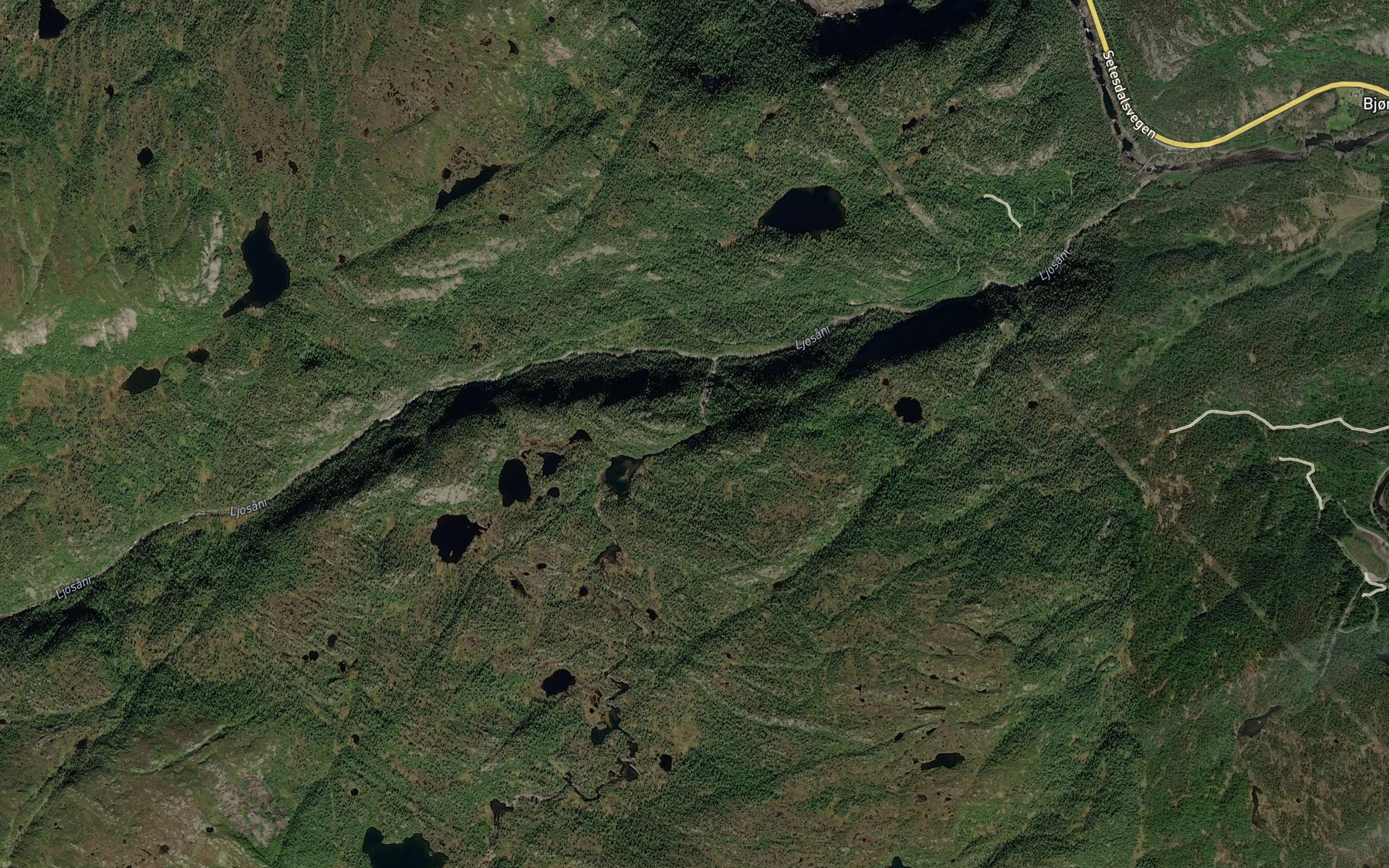 Satellite map of the Rennon
