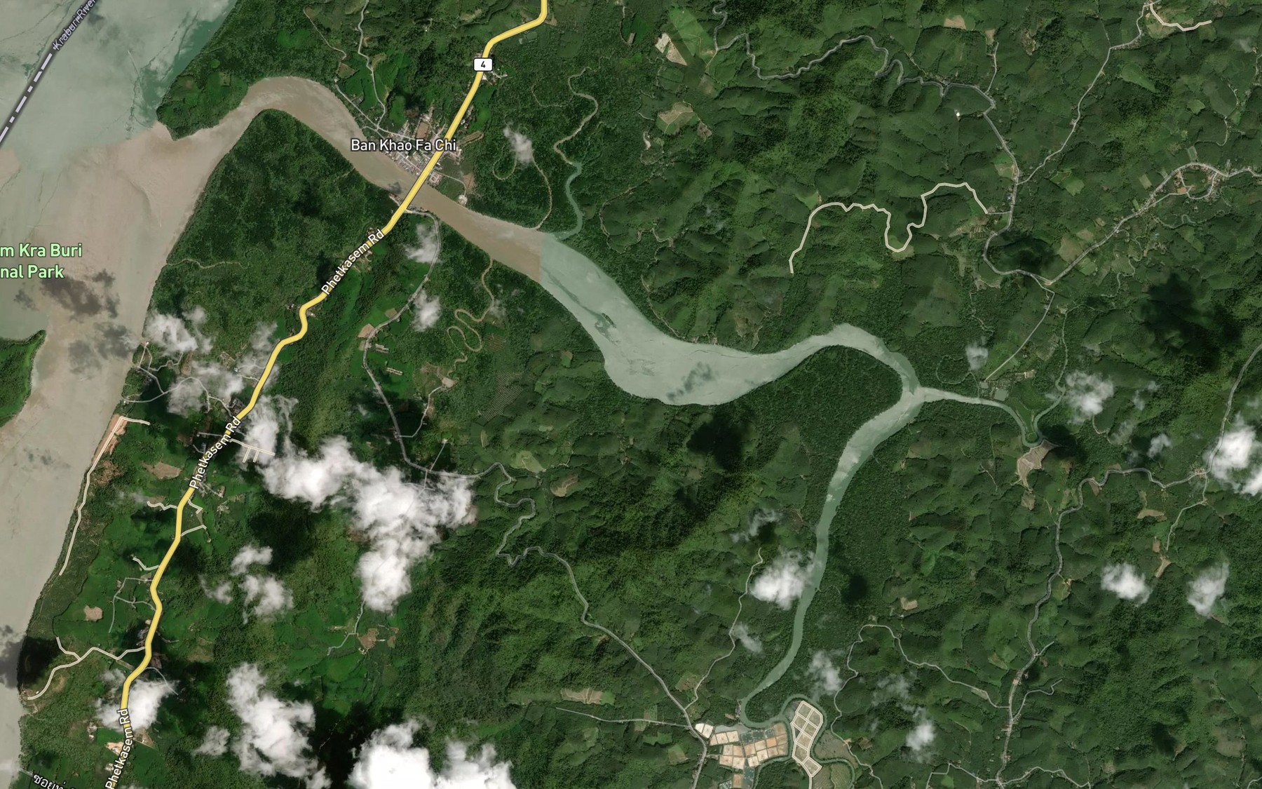 Satellite map of the Khlong Bang Siat
