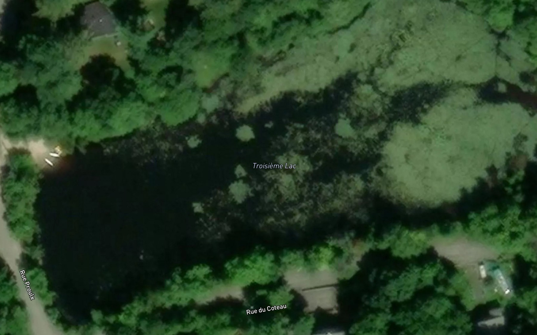 Satellite map of the Troisieme Lac
