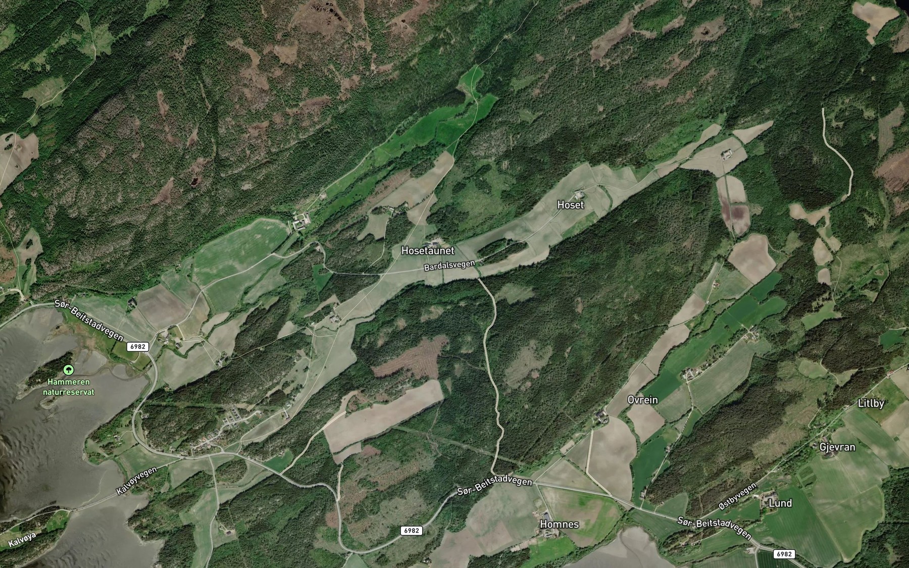 Satellite map of the Vassaunbekken