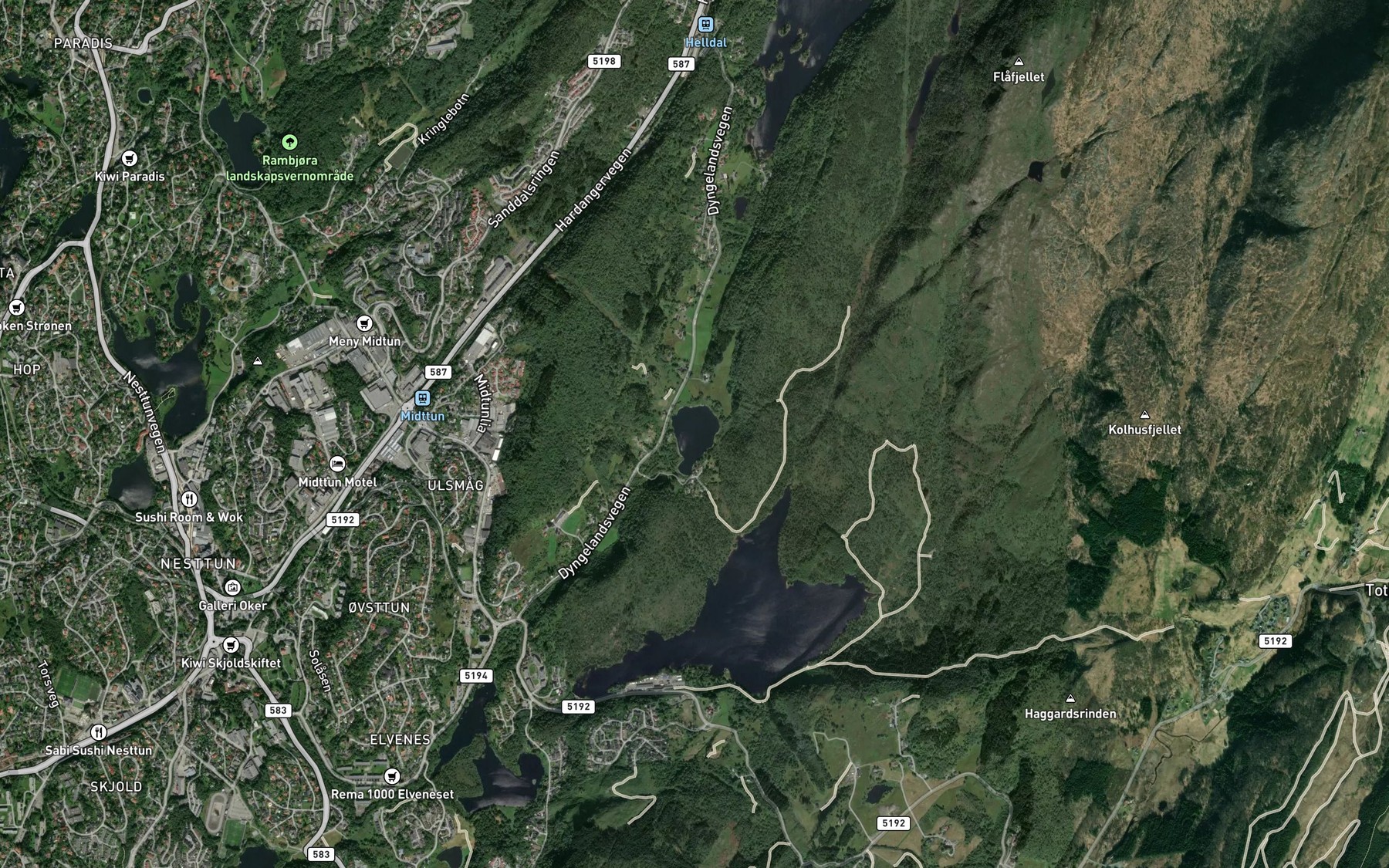 Satellite map of the Dyngelandsvatnet