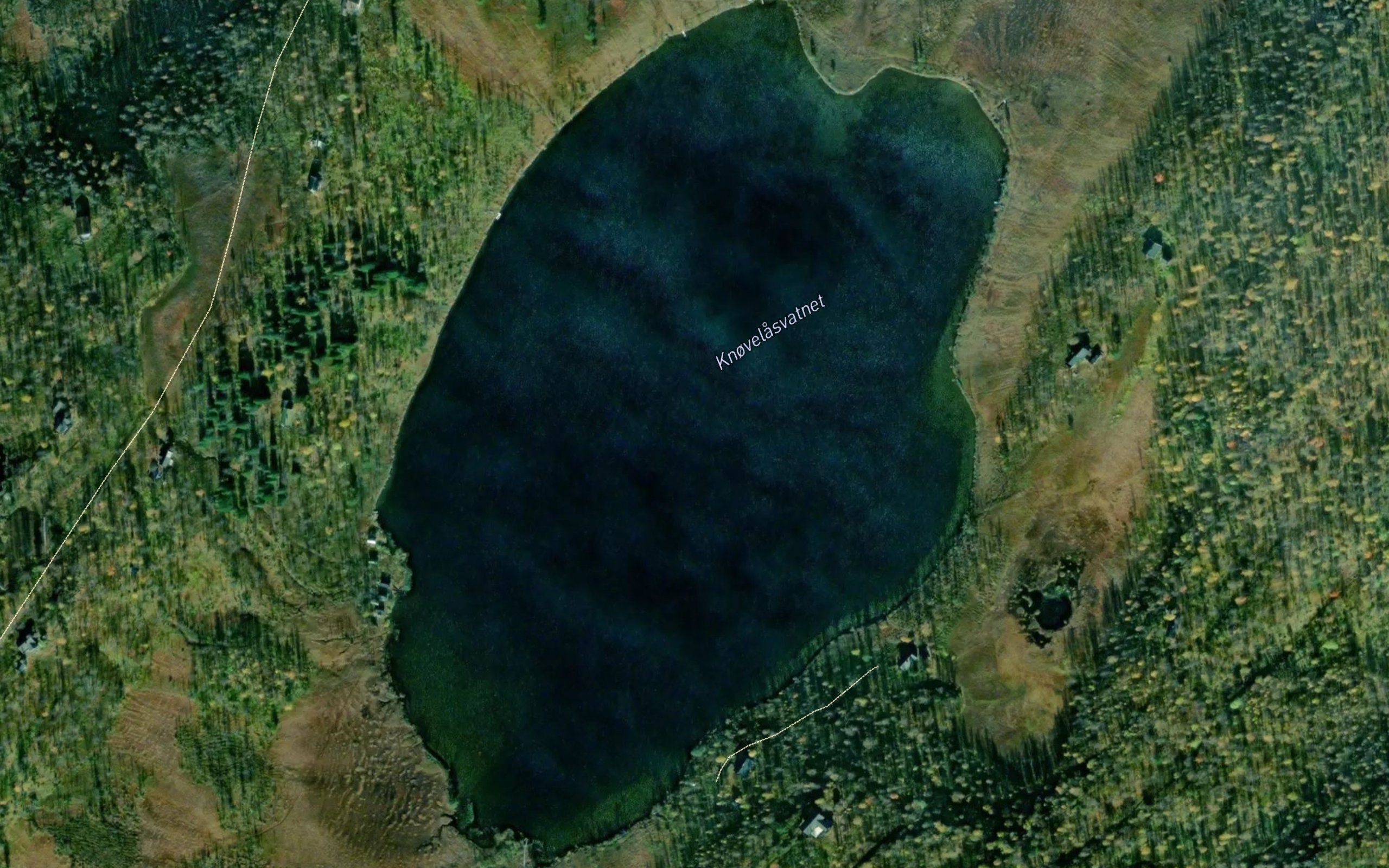 Knovelasvatnet