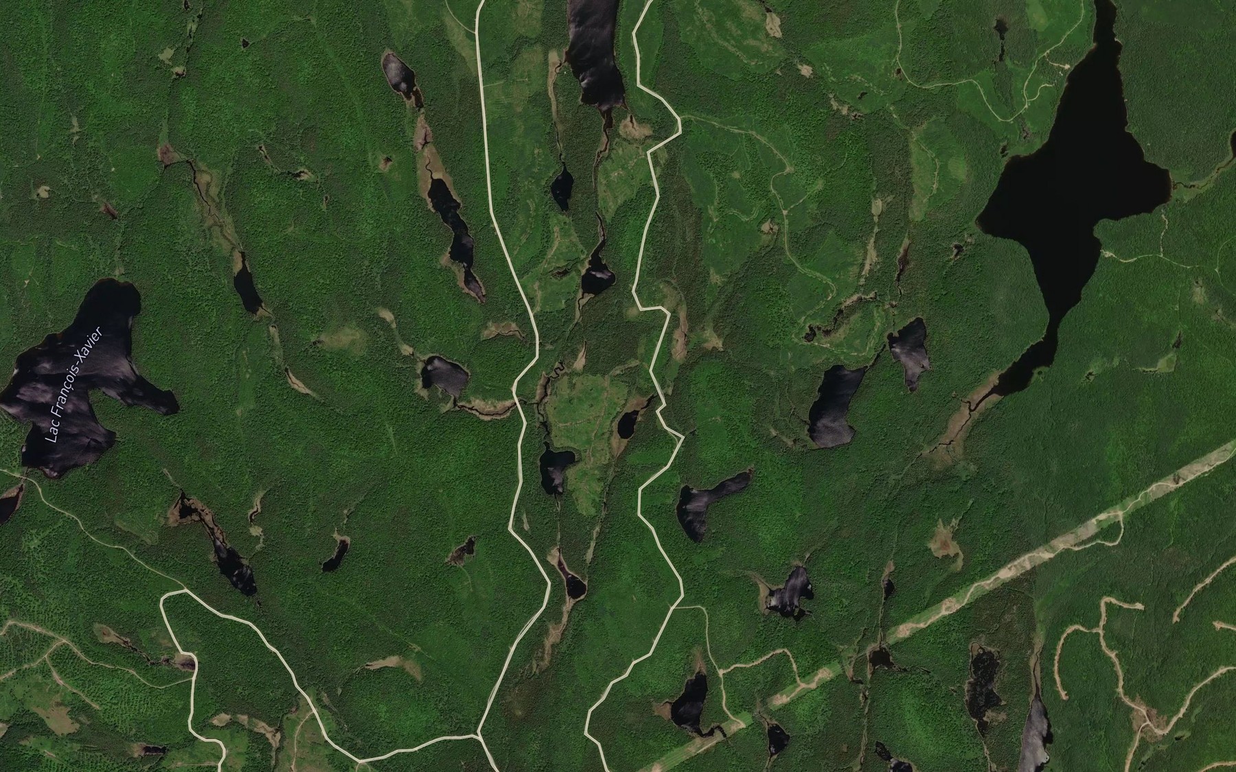 Satellite map of the Lacs en Chapelet