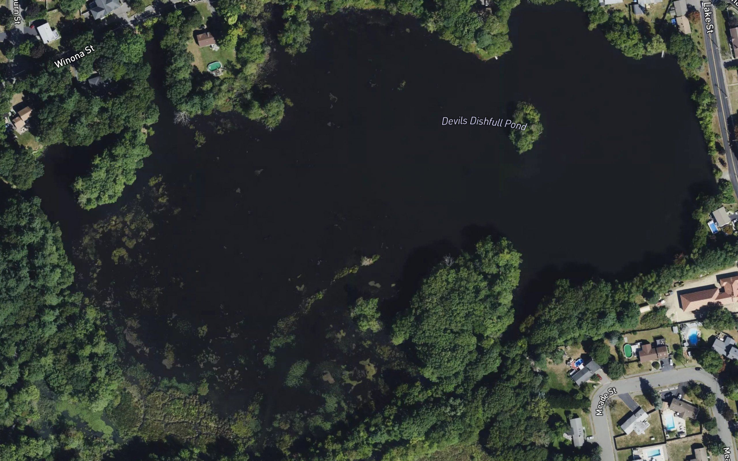 Devils Dishfull Pond
