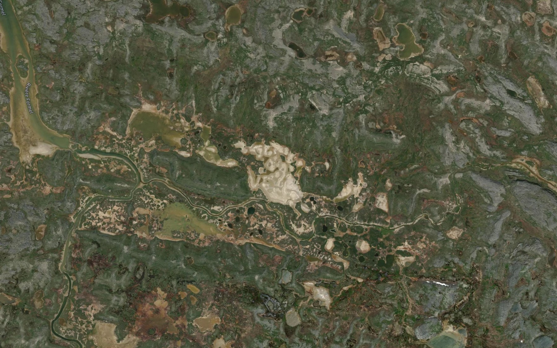 Satellite map of the Lac Iqaluppilik