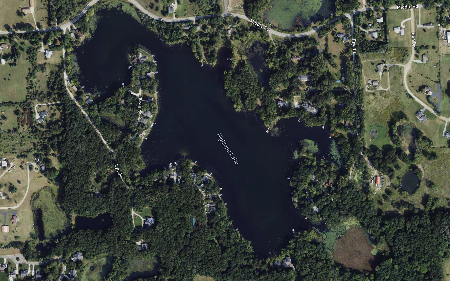 Satellite map of the Highland Lake