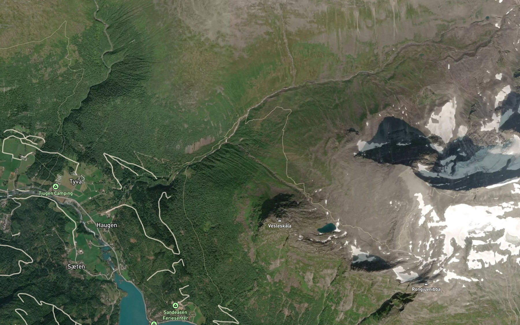 Satellite map of the Skalelva